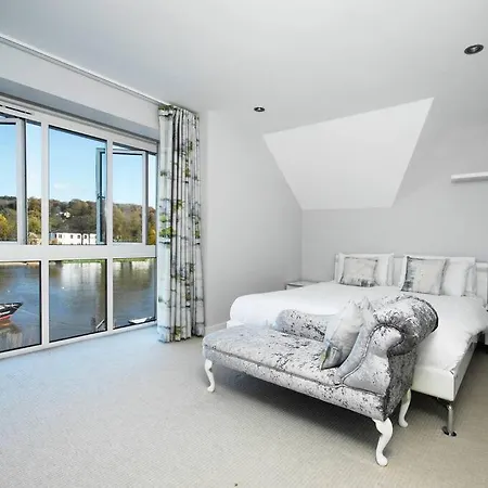 The Oars - Riverfront Property Henley-on-Thames Exterior photo